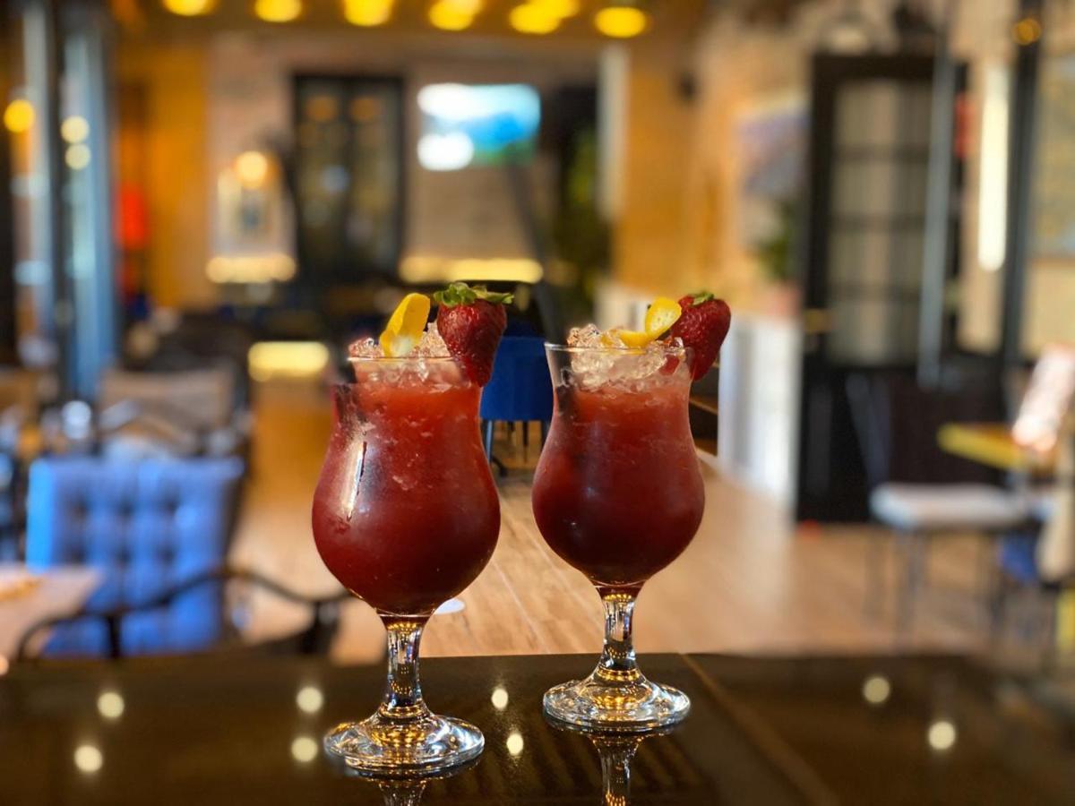Primo Hotel Tiranë Ngoại thất bức ảnh