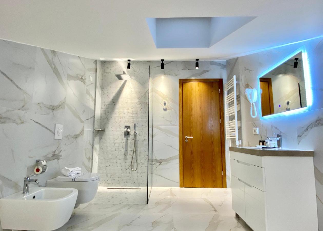 Primo Hotel Tiranë Ngoại thất bức ảnh