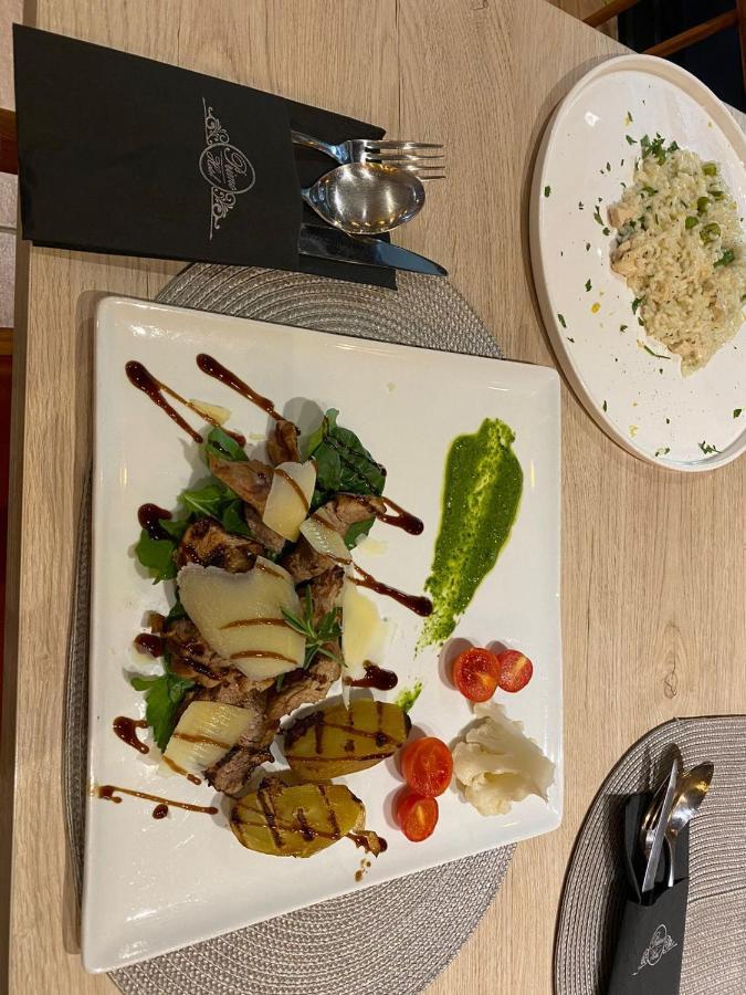 Primo Hotel Tiranë Ngoại thất bức ảnh