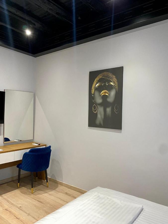 Primo Hotel Tiranë Ngoại thất bức ảnh